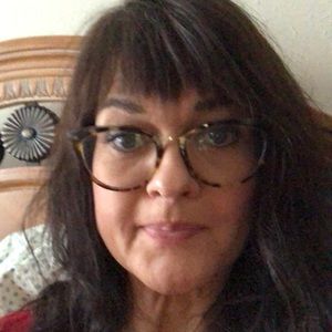 Meet your Posher, Paulette